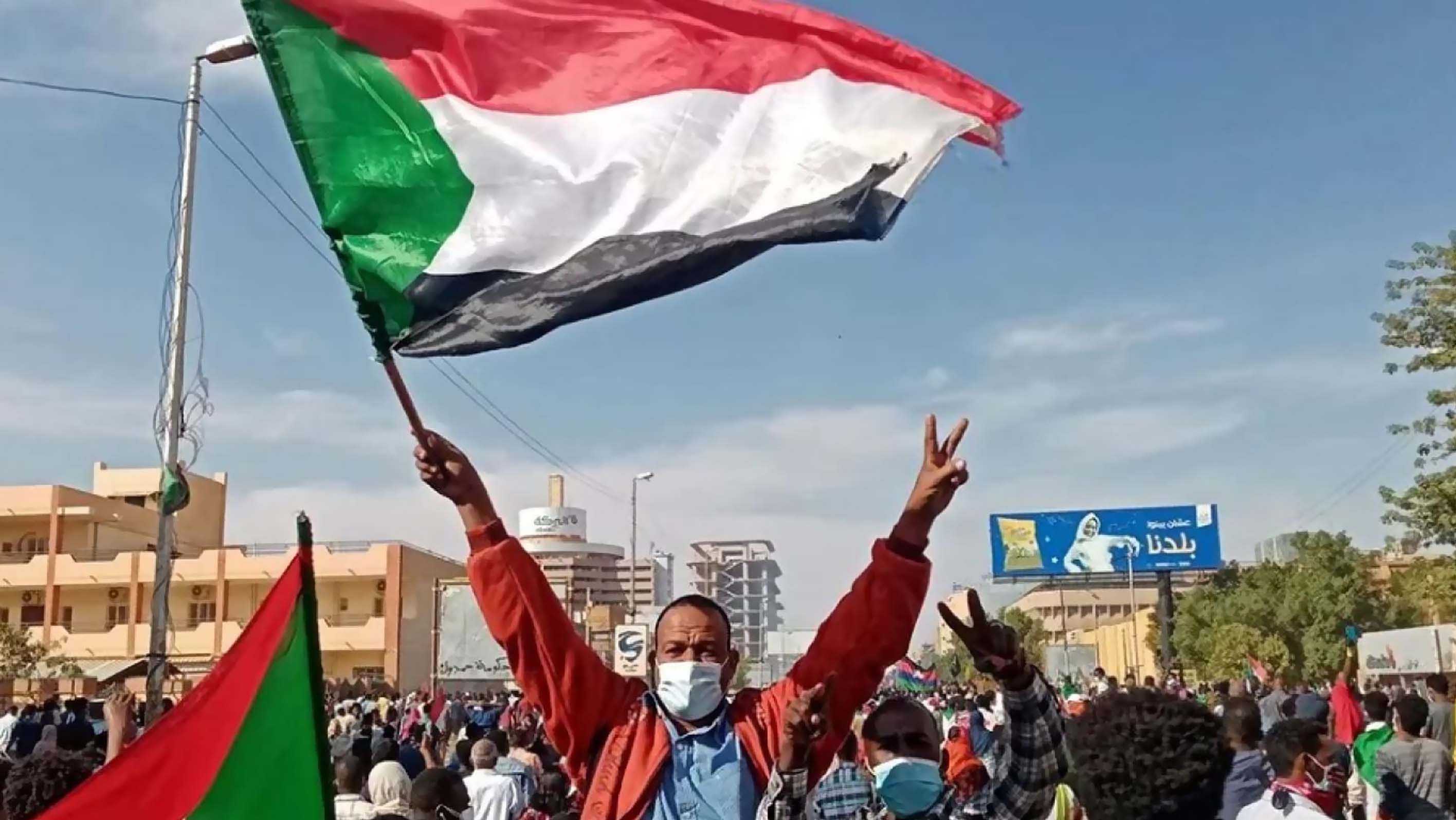Mrs. Karman warns Sudanese political forces of perils of backing militia leader for democratic change